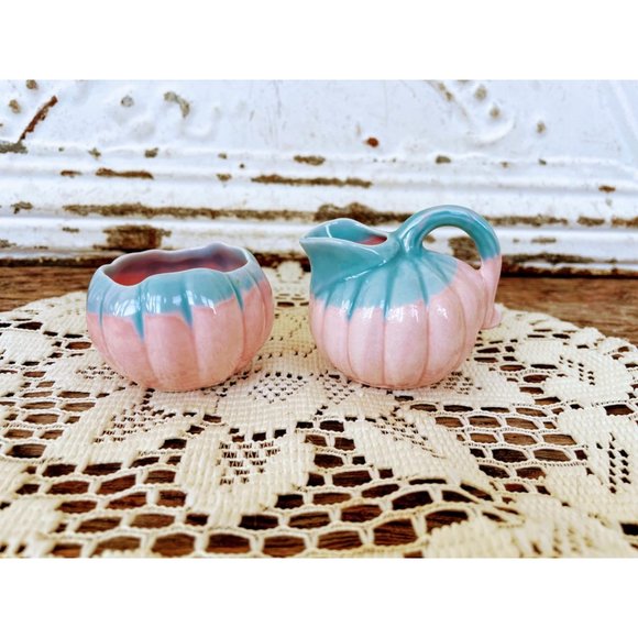 Vintage Small Melon Shaped Creamer Sugar Pink Blue - Picture 5 of 9